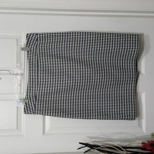 Jones Studio Houndstooth skirt size 14